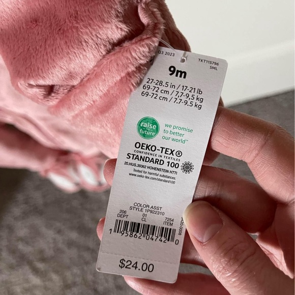 Carter’s Winter Suit - Picture 1 of 2